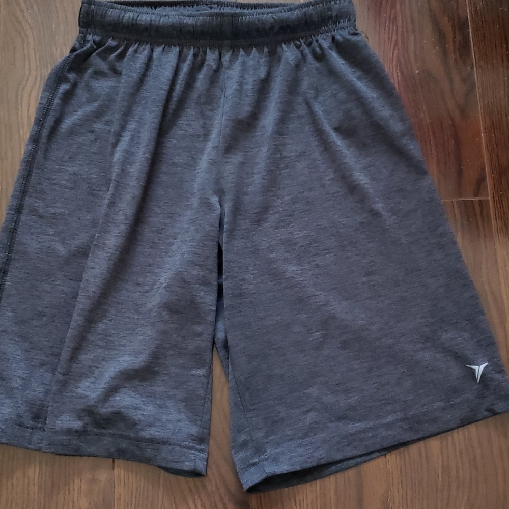 💙4 for 20! Active Sweat wicking Shorts, size 10-12